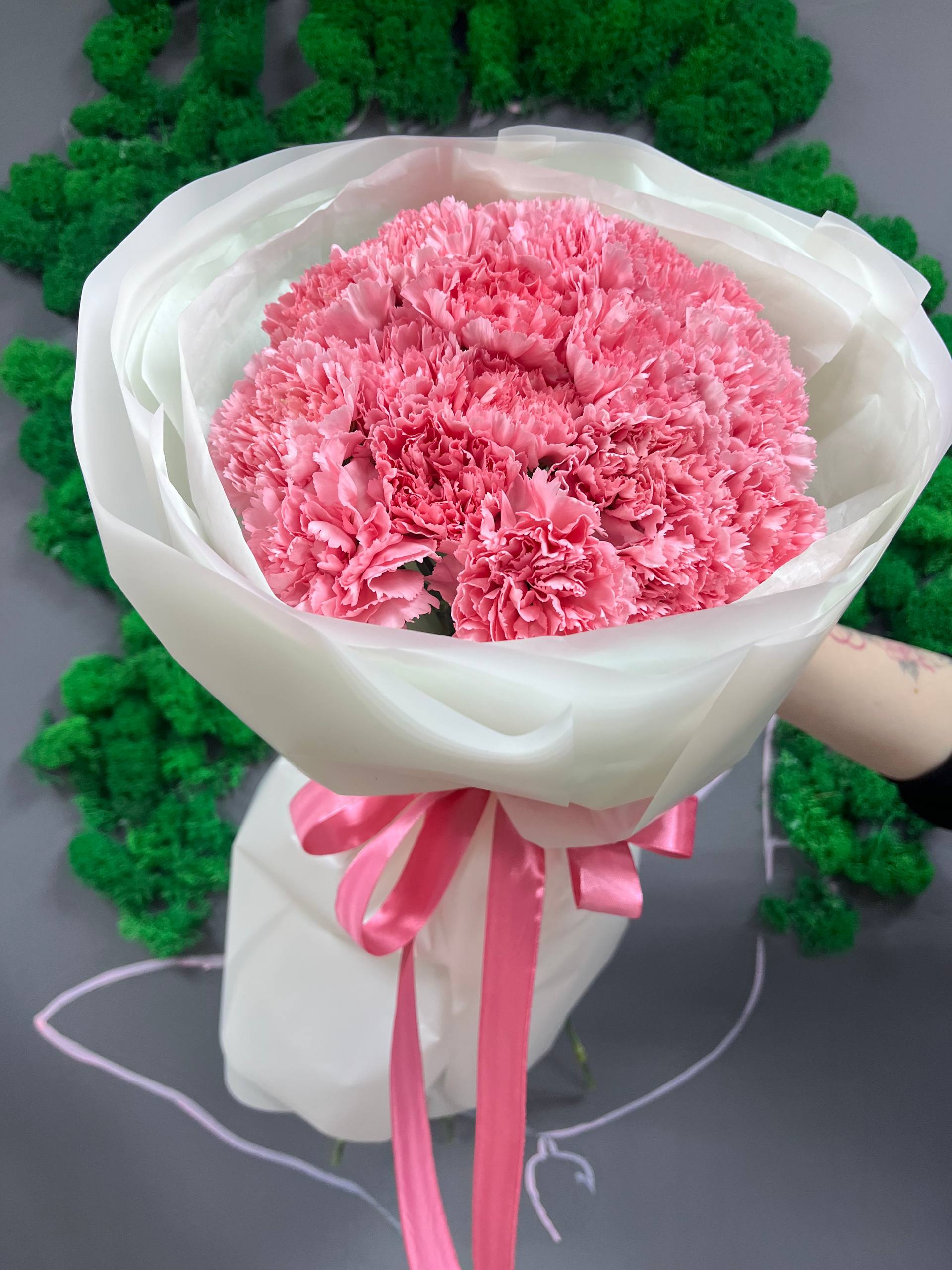 19 розовых диантусов