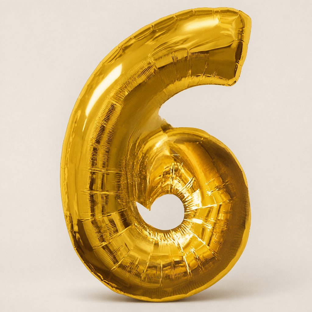Золотая цифра "6"